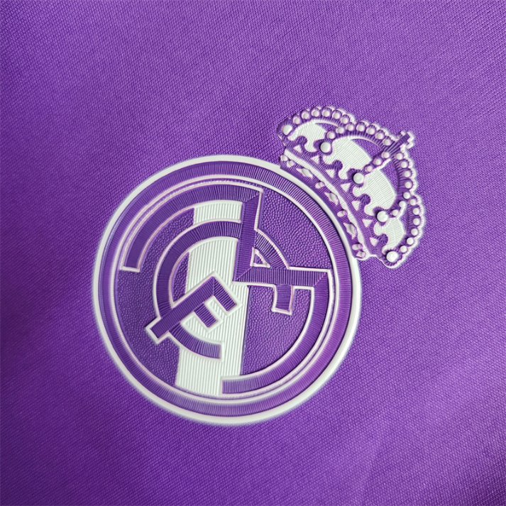Real Madrid 2016/17 Away Jersey