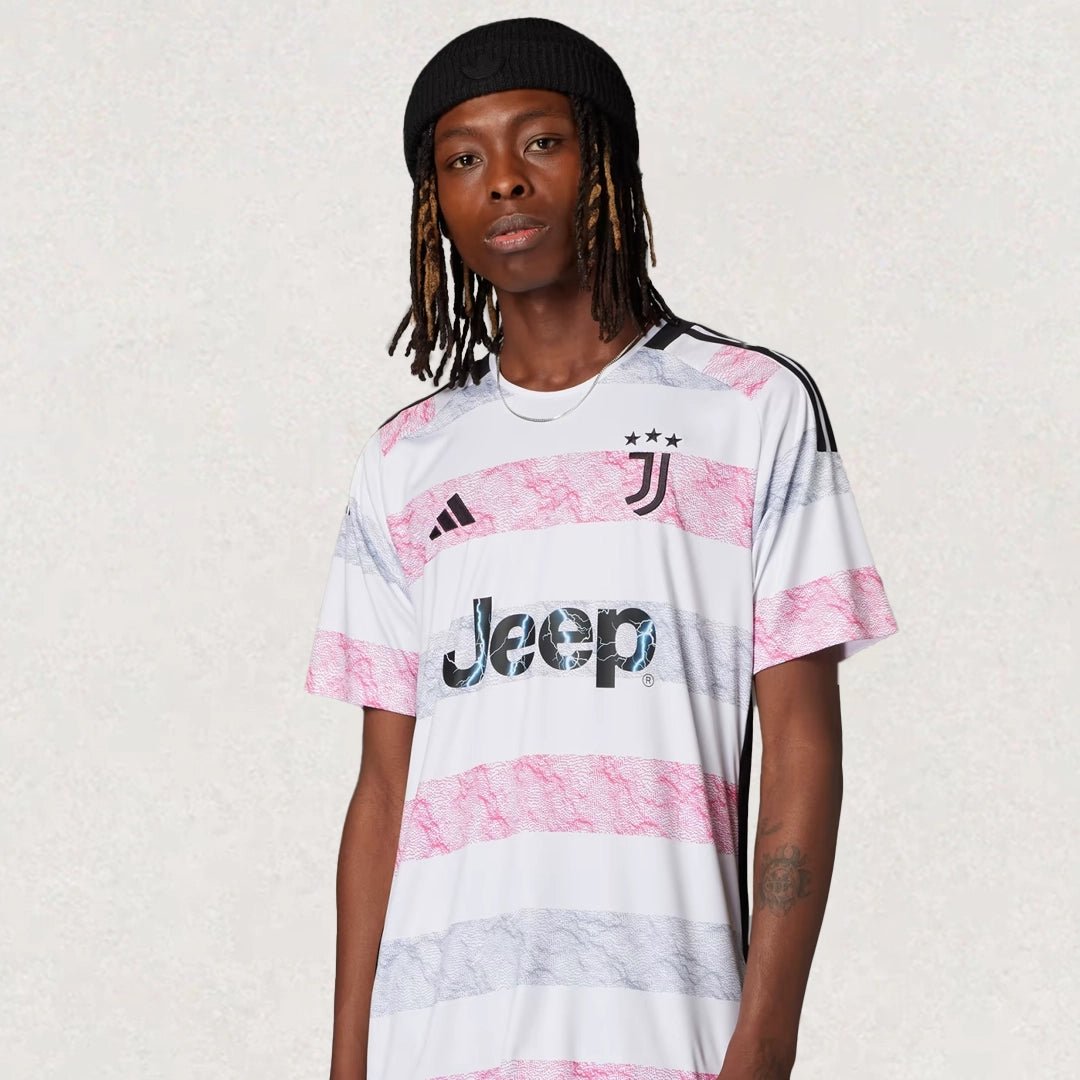 Juventus home online away kit