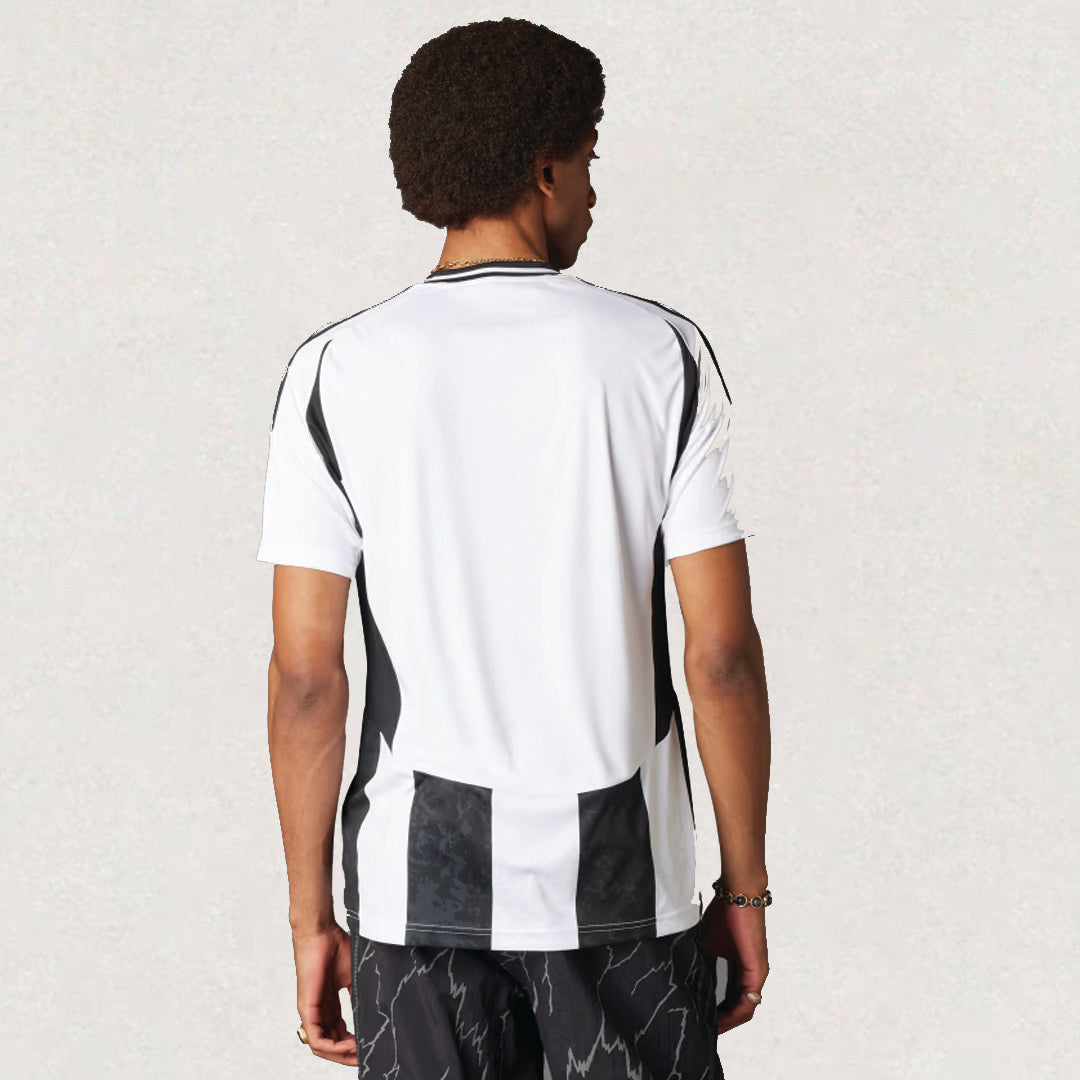 Juventus 24/25 Home Jersey