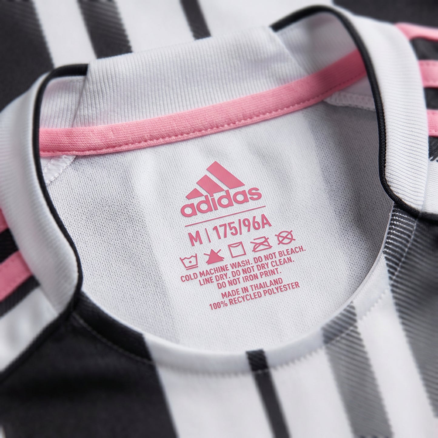 Juventus 25/26 Kids Home Jersey