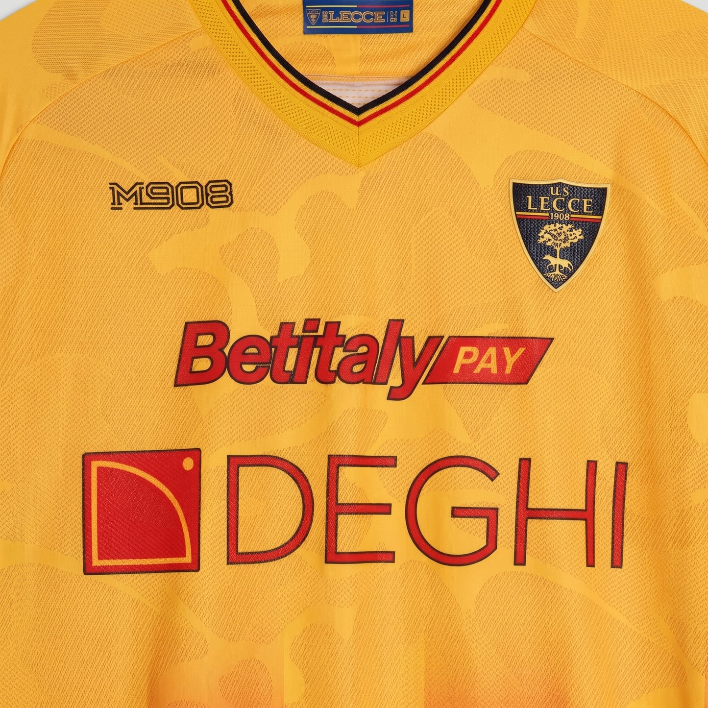 Lecce 25/26 Home Jersey
