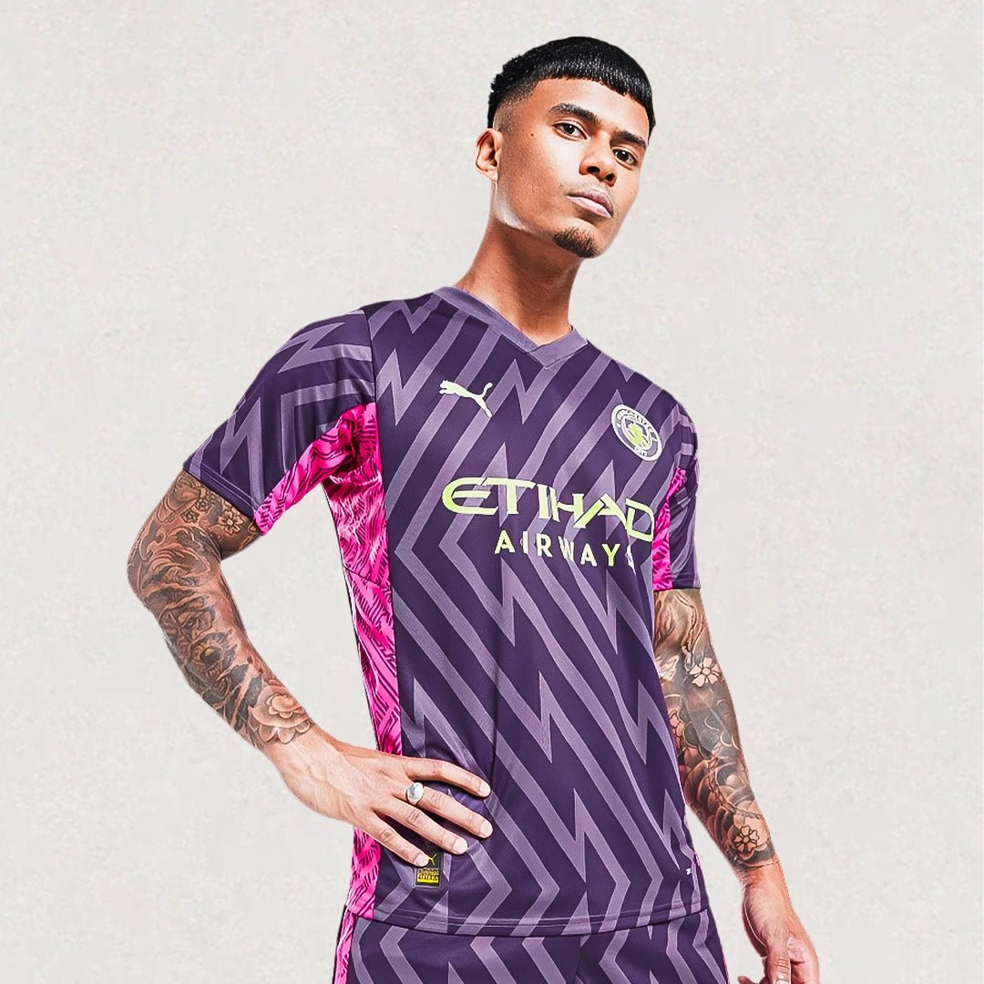 purple man city jersey